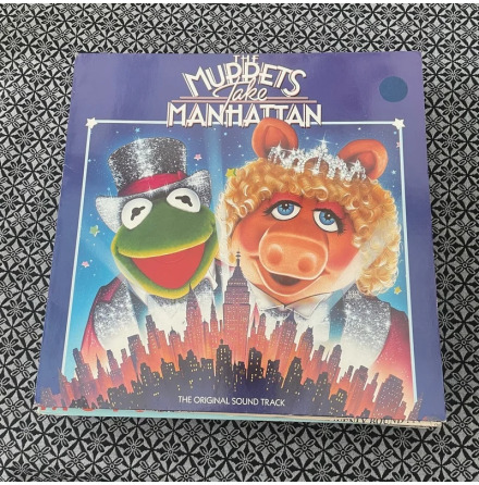 LP THE MUPPETS TAKE MANHATTAN
